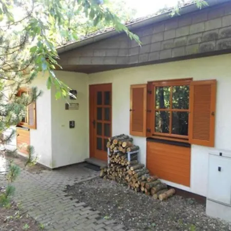 Gemuetlicher Ferienbungalow In Frankenau, Kostenloses Wlan 度假居 Frankenau