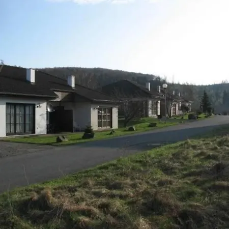 Gemütlicher Ferienbungalow In Frankenau, Kostenloses Wlan Frankenau